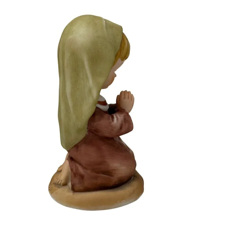 Enesco Little Bible Friends Girl Praying Figurine E-4875 1981 Lucas  Nativity